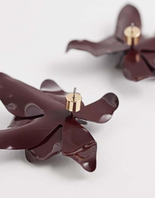 ASOS DESIGN - Boucles d'oreilles fleurs en métal - Bordeaux, 4 de 4