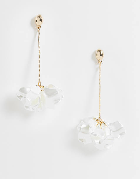 ASOS DESIGN boucles d'oreilles pendantes avec pendentifs fleur ivoire finition dorée - IVOIRE - view 1