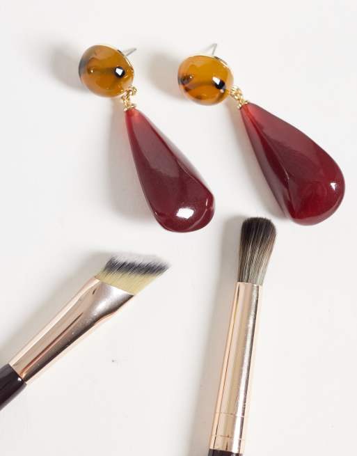 ASOS DESIGN boucles d'oreilles pendantes élégantes en résine écaille et bordeaux, 2 de 4