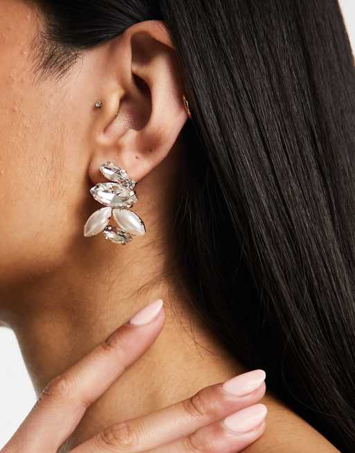 ASOS DESIGN - Boucles d'oreilles serties de perles et cristaux - Doré