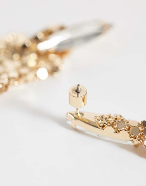 ASOS DESIGN Boucles d'oreilles statement à motif cotte de mailles, finition dorée, 4 de 4