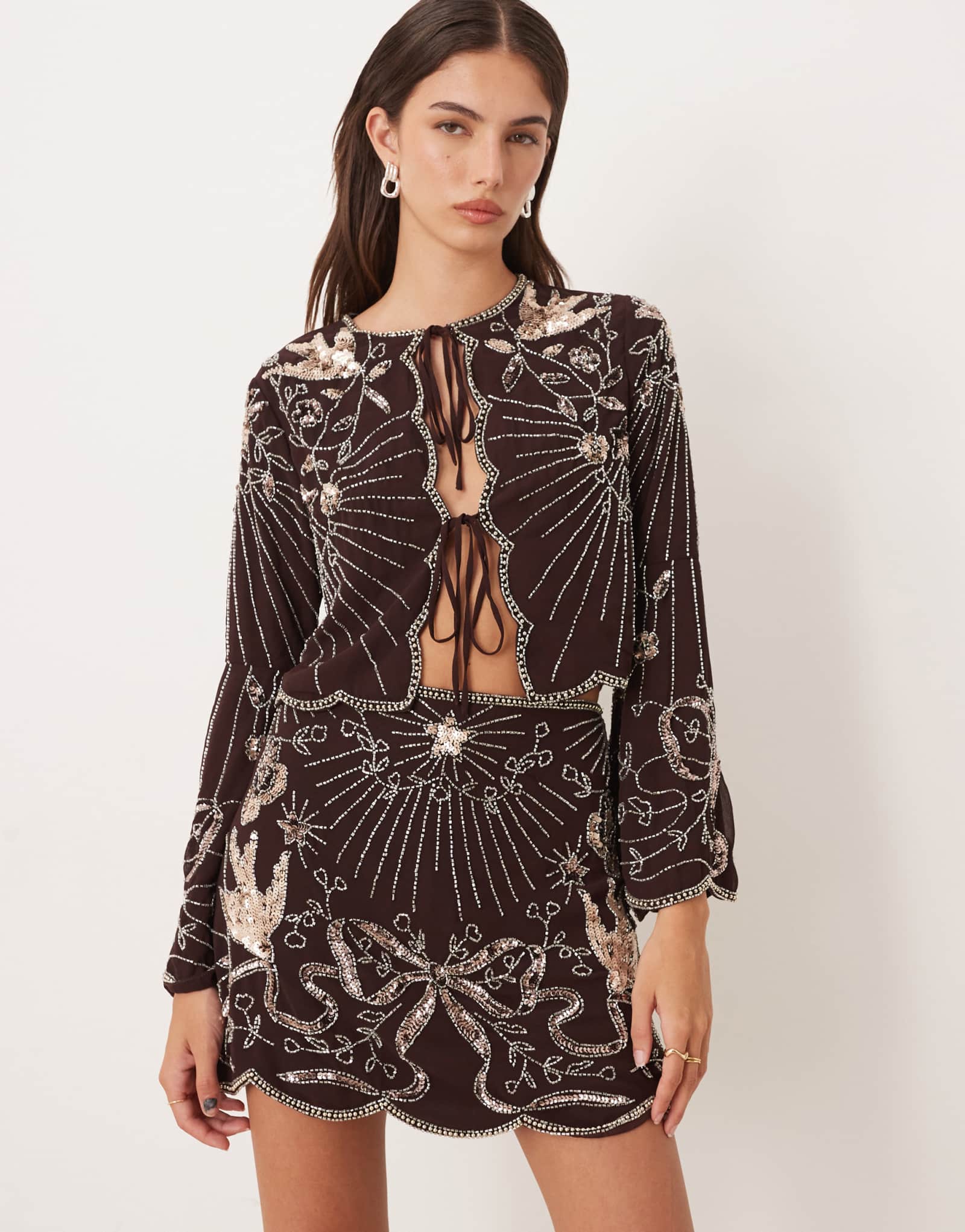 Мини-юбка шоколадного цвета с бантом и птицами от ASOS DESIGN - часть комплекта