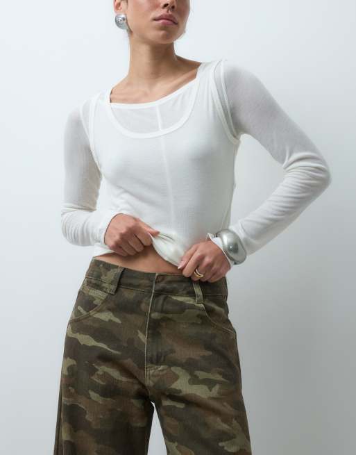 ASOS DESIGN bow barrel jeans in camo print, 2 of 5