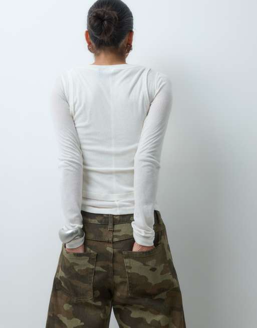 ASOS DESIGN bow barrel jeans in camo print, 4 of 5