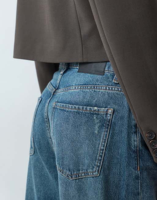 ASOS DESIGN bow leg jean with rips in mid wash, 4 of 5