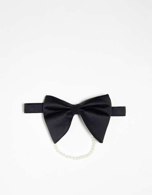 ASOS DESIGN bow hair clip with pearls in black velvet