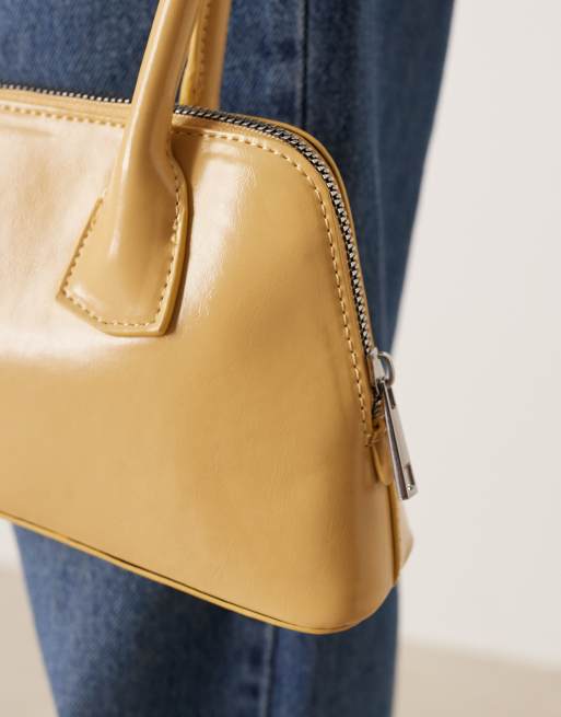ASOS DESIGN – Bowling-Tasche in Buttermilchgelb mit abgerundetem Unterteil, 3 von 4