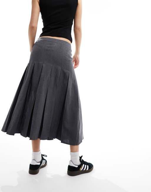 Pleated midi skirt clearance gray