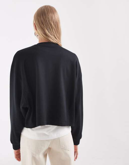 ASOS DESIGN boxig kort sweat i svart, 4 av 4