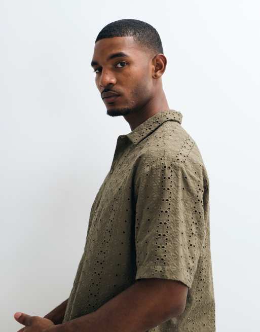 ASOS DESIGN boxig oversize broderie-skjorta i khaki, 5 av 5