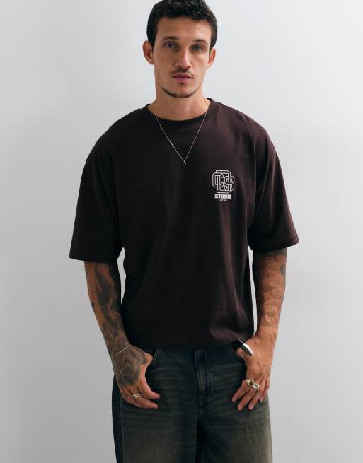 ASOS DESIGN boxig oversize-t-shirt med textbroderi i brunt, 4 av 5