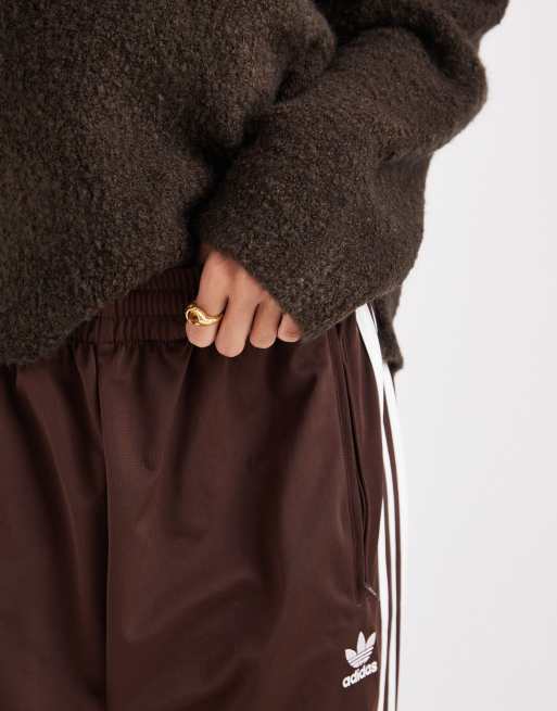 ASOS DESIGN boxy boucle crew neck jumper in chocolate, 2 of 4