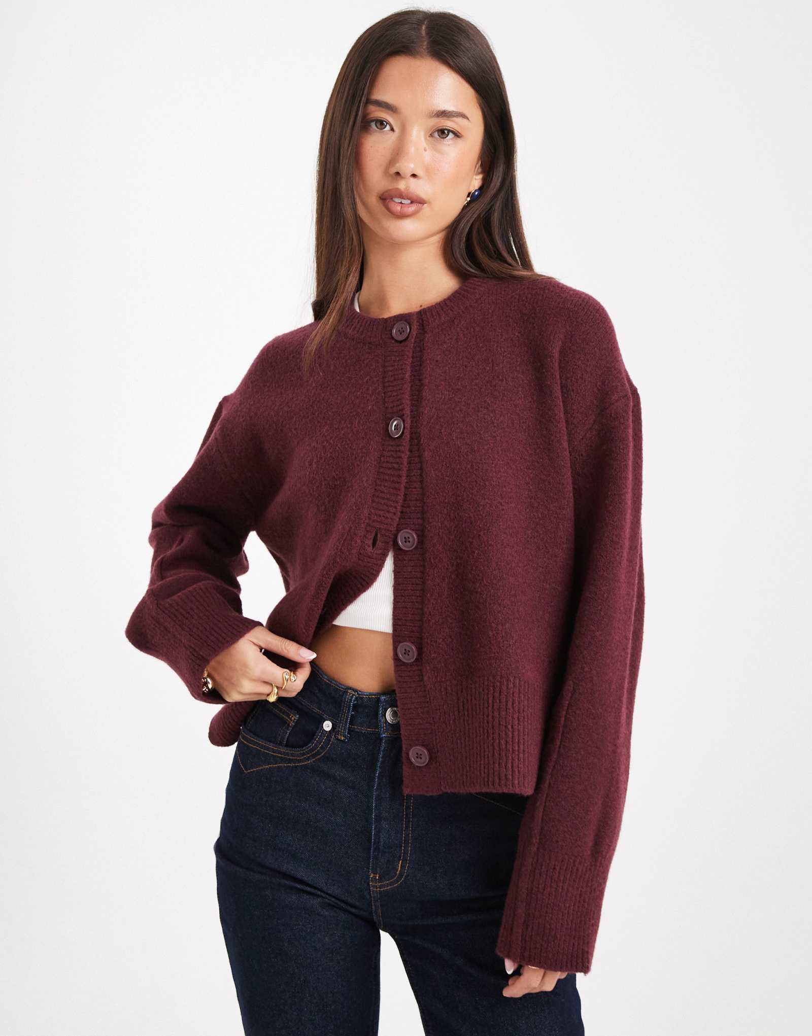 Облегающий кардиган с круглым вырезом и разрезом по бокам от ASOS DESIGN сливового цвета