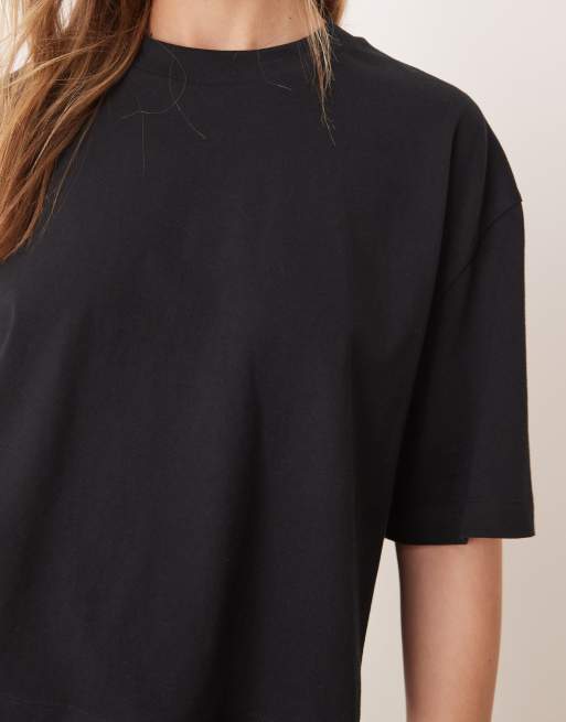 ASOS DESIGN boxy cropped t-shirt in black