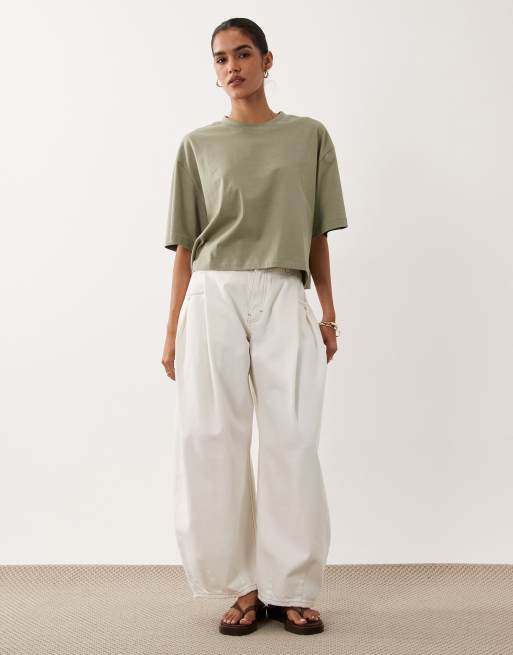 ASOS DESIGN boxy cropped t-shirt in khaki, 2 of 4