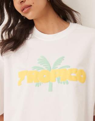 ASOS DESIGN BOXY CROPPED T-SHIRT WITH TROPICAL GRAPHIC 