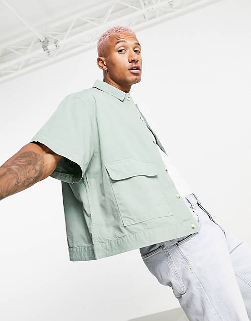 Shirts boxy cropped twill short sleeve utility overshirt in green 