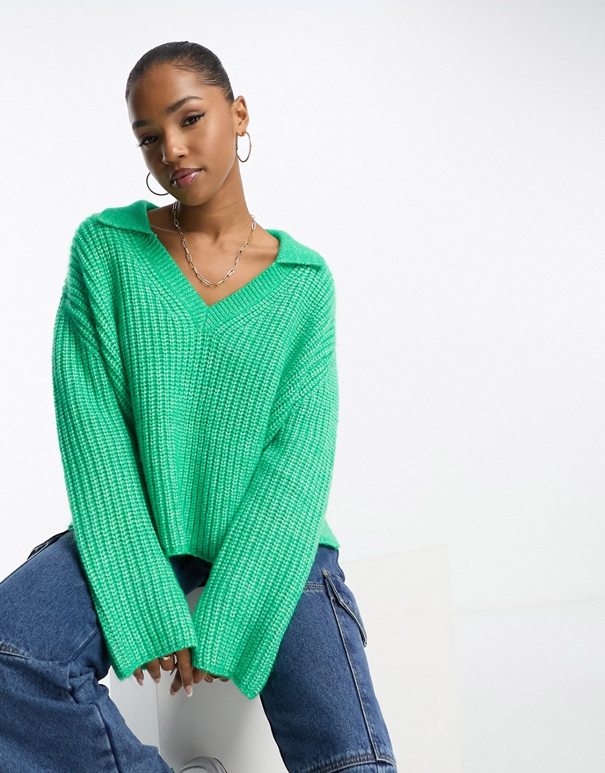 ASOS DESIGN boxy fit collar jumper with step hem and side splits in green