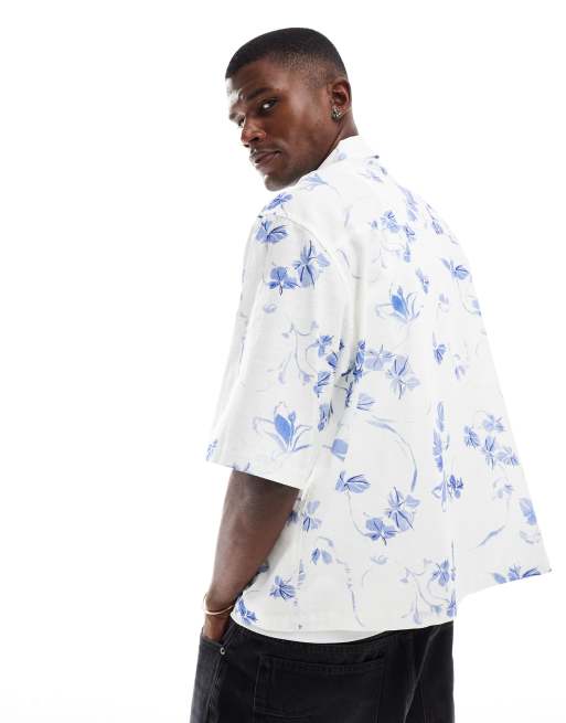 ASOS DESIGN boxy half sleeve regular shirt with flower print in white, 4 of 4
