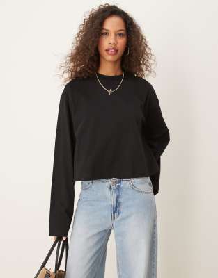 boxy long sleeve tee in black-White