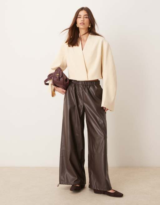 ASOS DESIGN boxy moulded sleeve blazer in buttermilk, 2 of 4