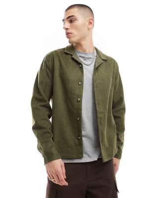 ASOS DESIGN boxy overshirt with revere collar in brushed texture with badge detail-Green