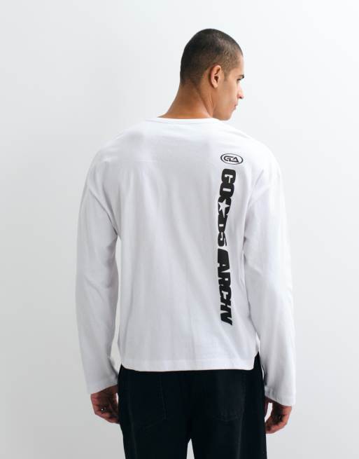 ASOS DESIGN boxy Oversize-Henley-T-Shirt mit Textgrafik in Weiß, 5 von 5