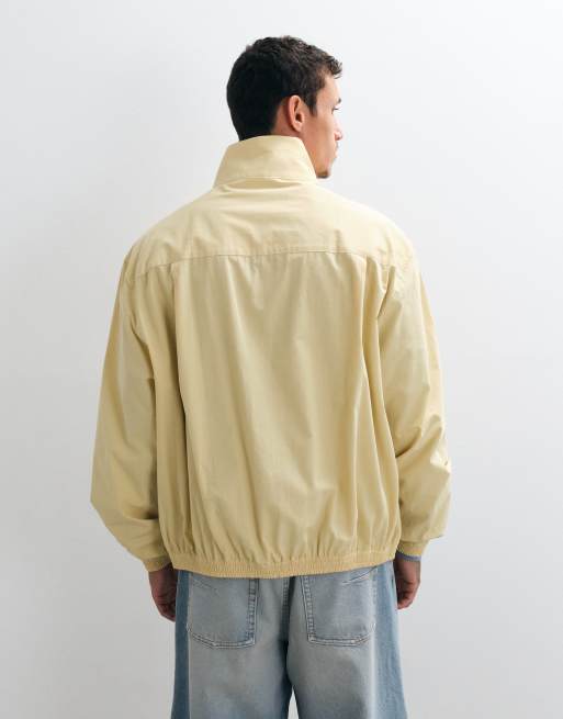 ASOS DESIGN boxy Oversize-Jacke mit Reißverschluss, Stehkragen und Bruststickerei in Gelb, 3 von 5