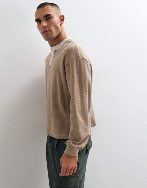 ASOS DESIGN boxy oversized langærmet Henley-T-shirt med kontrastkrave i beige vaffelstrik, 5 af 10