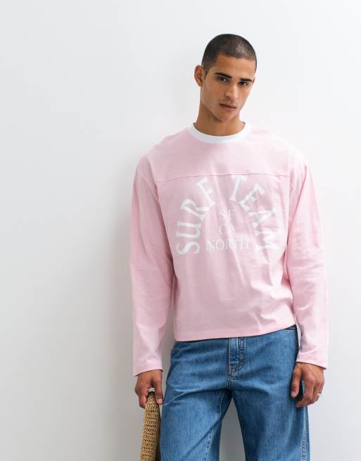 ASOS DESIGN boxy oversized langærmet T-shirt med surf team-grafik i pink, 4 af 5
