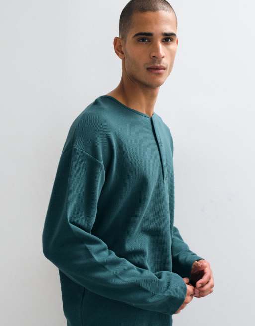 ASOS DESIGN boxy oversized long sleeve henley t-shirt in dark green waffle, 3 of 5