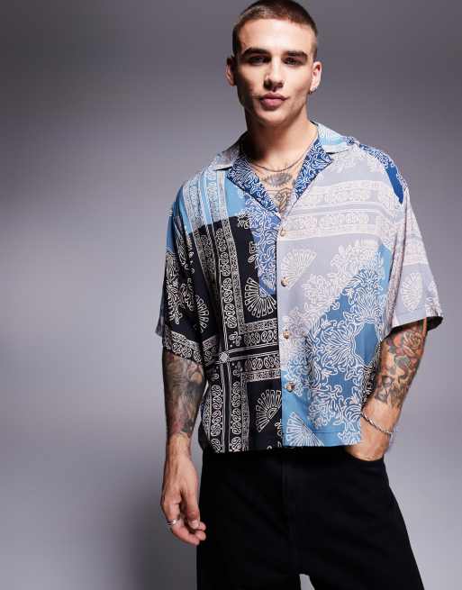 ASOS DESIGN - Boxy oversized overhemd met reverskraag en gesplitste bandanaprint in blauw