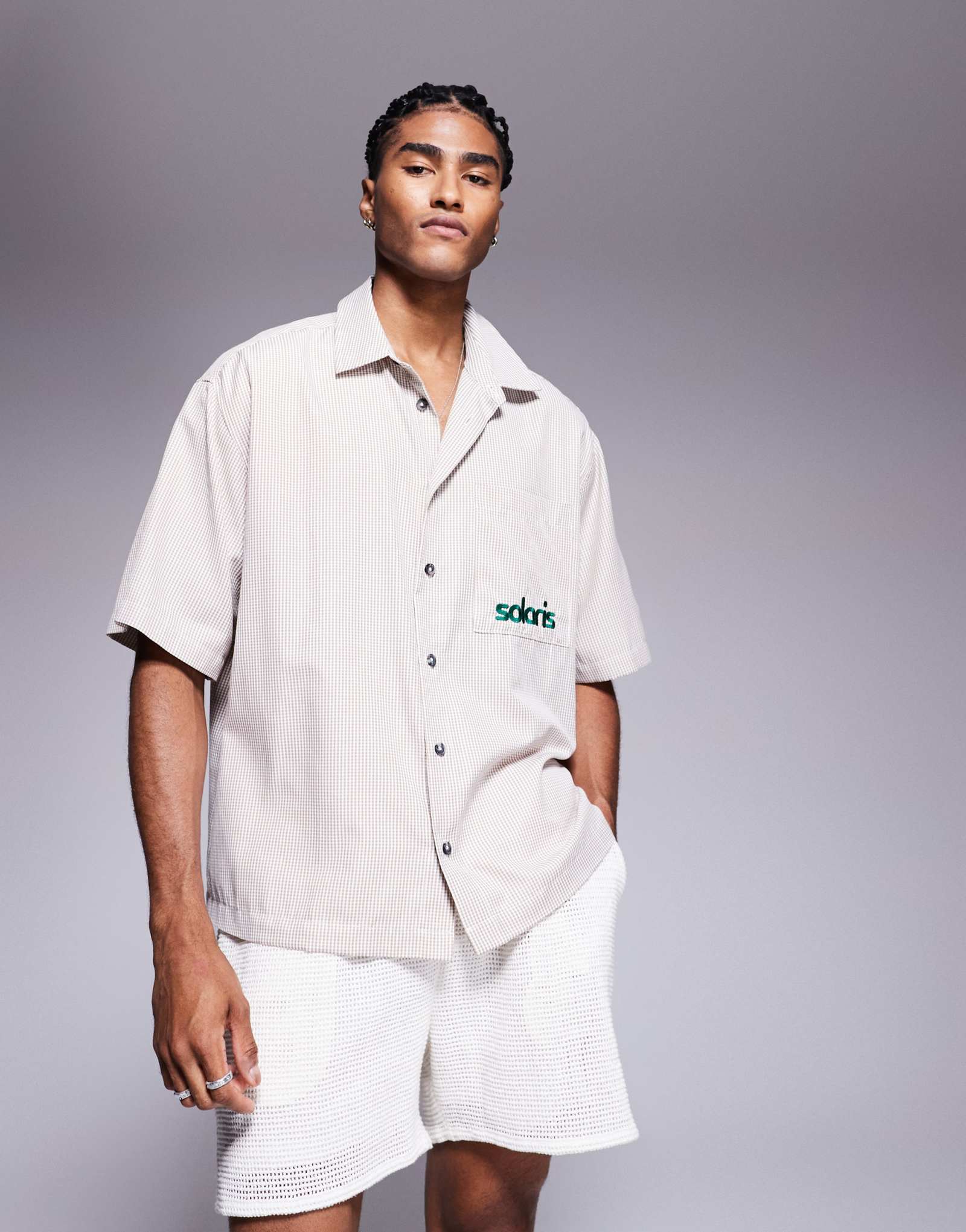 ДИЗАЙНЕРСКАЯ клетчатая рубашка оверсайз в клетку от ASOS с вышивкой на груди в нейтральных тонах