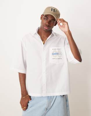 207909014-1-white