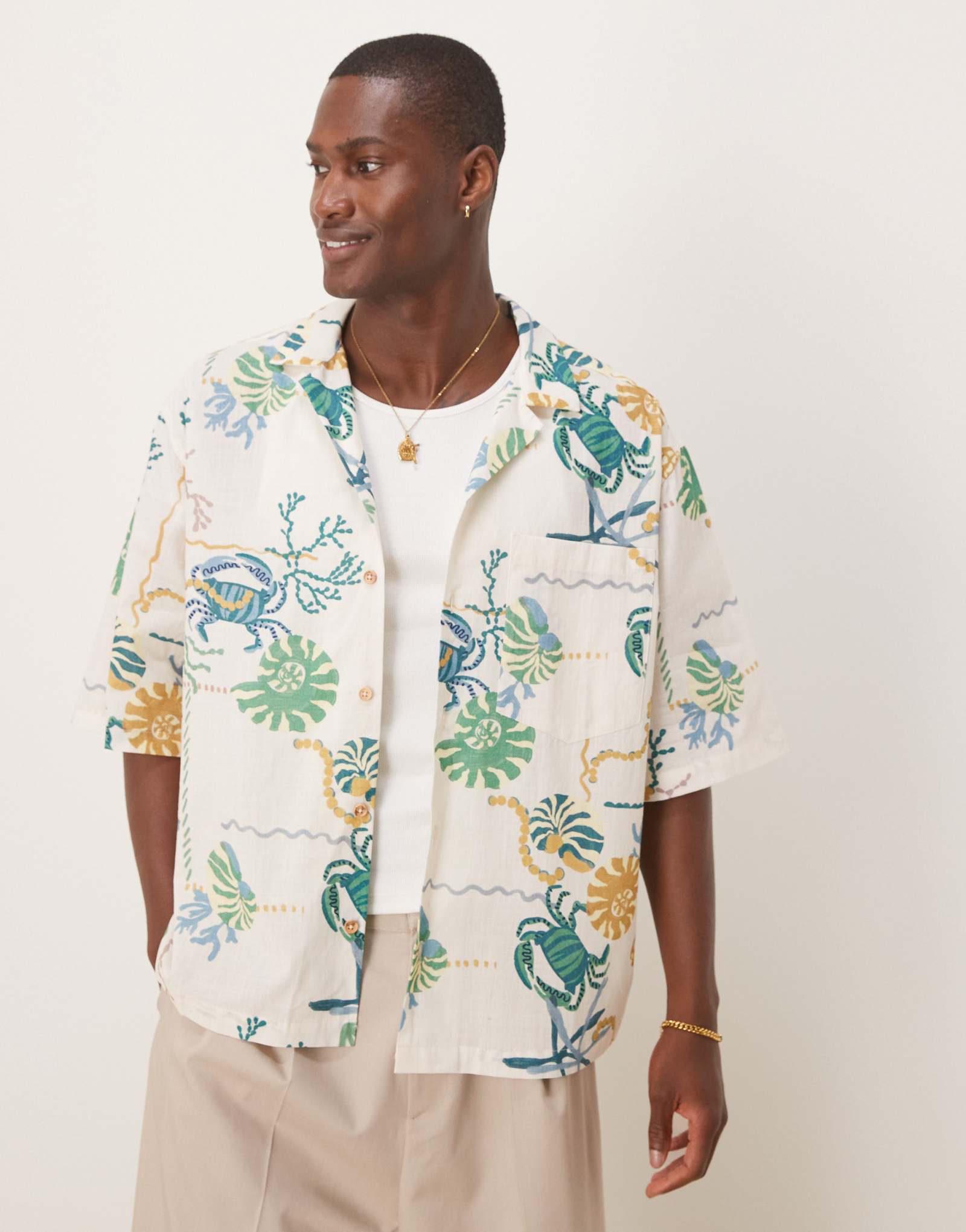 ДИЗАЙНЕРСКАЯ рубашка свободного кроя revere с принтом revere в нейтральных тонах от ASOS DESIGN