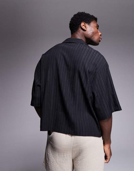 ASOS DESIGN boxy oversized revere textured shirt in black, 4 of 4