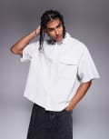 [ASOS DESIGN] ASOS DESIGN boxy oversized shirt with concealed buttons in light grey M Light grey