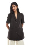 [ASOS DESIGN] ASOS DESIGN boxy oversized short sleeve blazer in chocolate-Brown 14 Chocolate