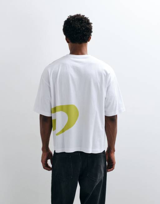 ASOS DESIGN boxy oversized T-shirt med stort street-grafikprint i hvid, 2 af 5