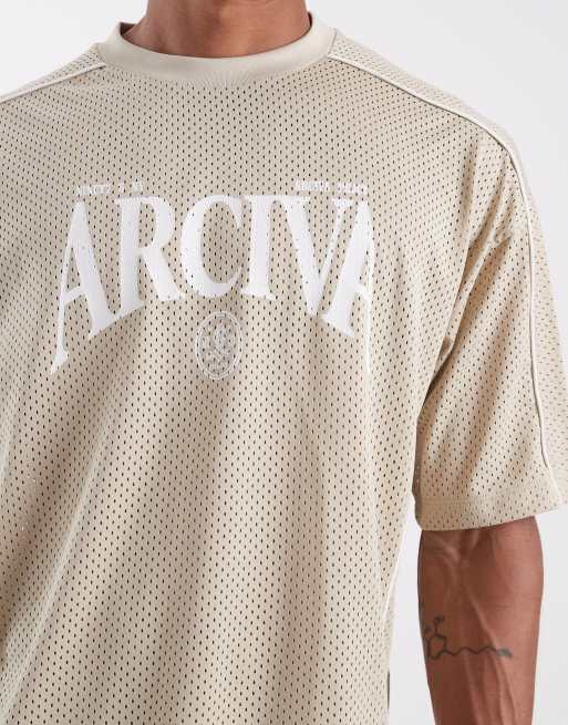 ASOS DESIGN boxy oversized T-shirt med tekstgrafik i beige mesh-stof, 3 af 5
