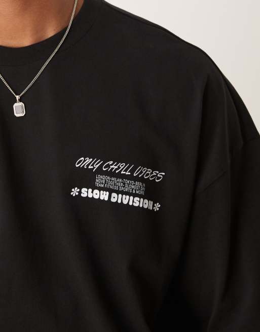 ASOS DESIGN - Boxy oversized T-shirt met print op de achterkant in zwart , 4 van 4