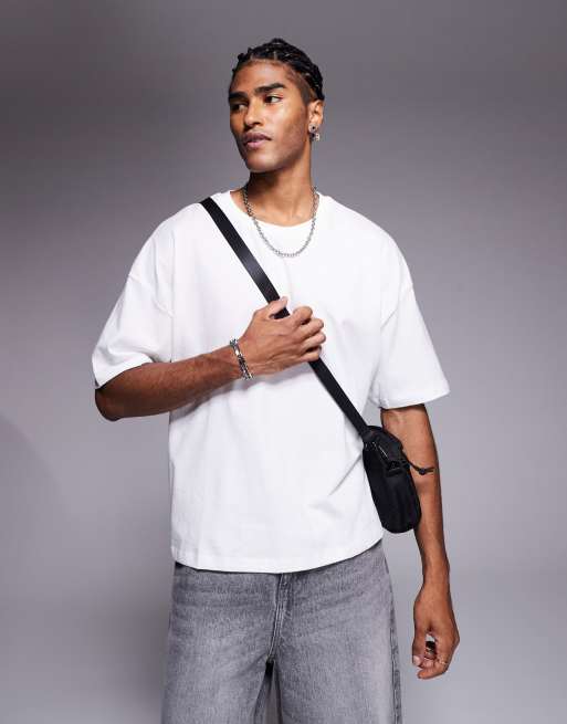 ASOS DESIGN boxy oversized t-shirt with dropped shoulder and city graphic in white, 4 of 4