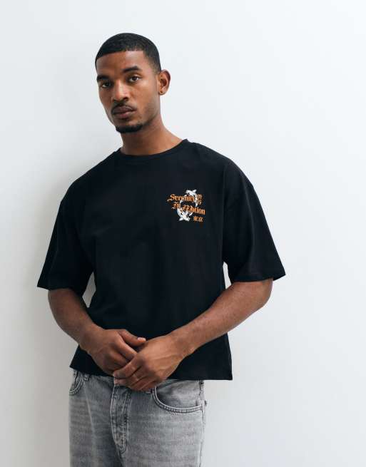 ASOS DESIGN boxy oversized t-shirt with floral back graphic in black, 5 of 5