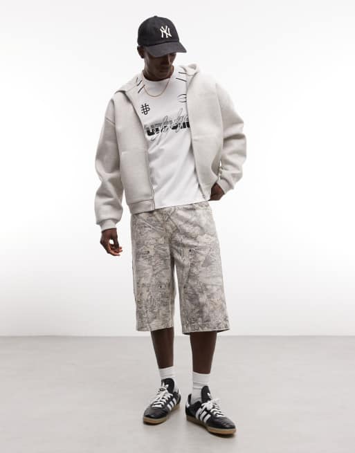 ASOS DESIGN boxy oversized t-shirt with football graphic in white, 2 of 5