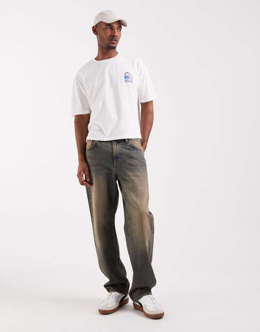 ASOS DESIGN boxy oversized T-shirt with ice cream graphic in white, 2 of 5