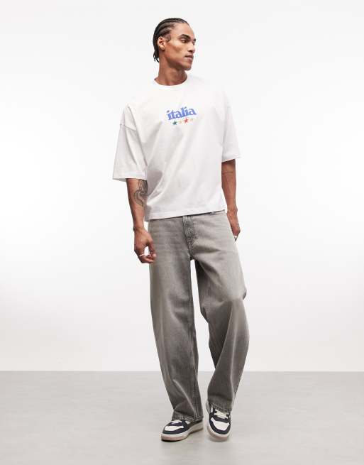 ASOS DESIGN boxy oversized t-shirt with Italy soccer graphic in white, 2 of 5
