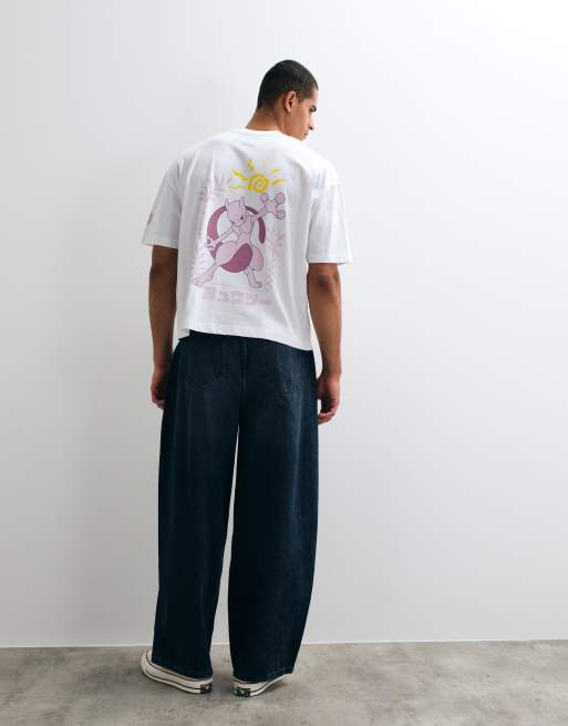ASOS DESIGN boxy oversized tee with Pokemon Mewtwo print in white, 3 of 5