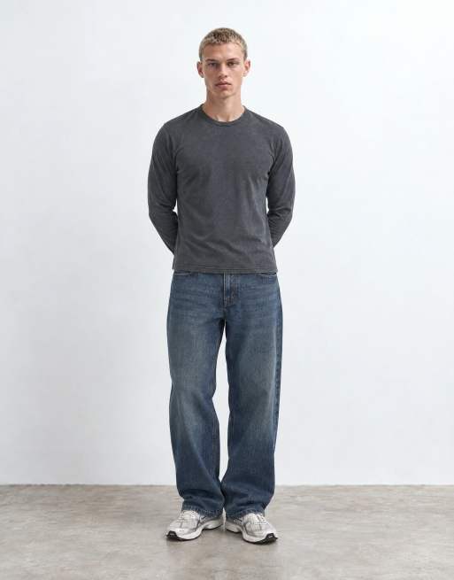 ASOS DESIGN boxy regular-fit top met lange mouwen en horseshoeprint in antracietgrijs, 9 van 10
