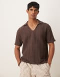 [ASOS DESIGN] ASOS DESIGN boxy relaxed polo shirt with open collar in brown texture XL Bracken