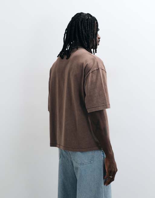 ASOS DESIGN boxy relaxed T-shirt med tekstprint i vasket brun, 4 af 5